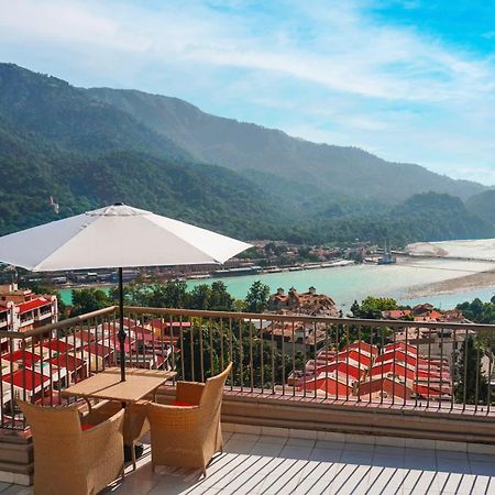 Golden Healing Journeys Homestay Rishīkesh Dış mekan fotoğraf