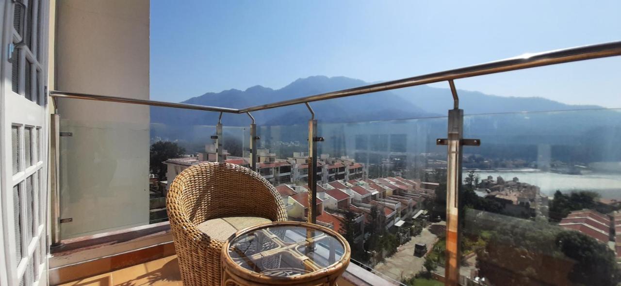 Golden Healing Journeys Homestay Rishīkesh Dış mekan fotoğraf