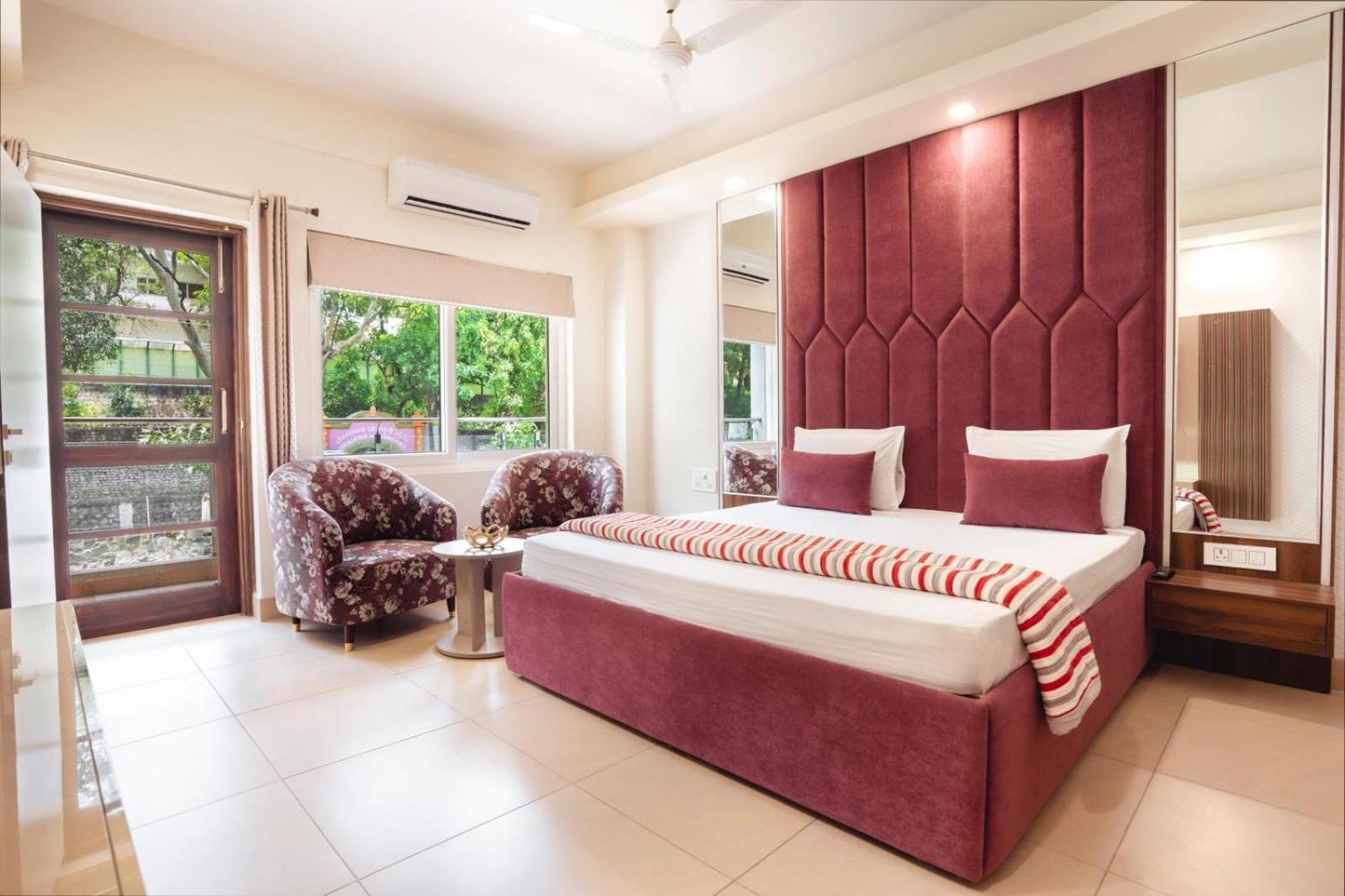 Golden Healing Journeys Homestay Rishīkesh Dış mekan fotoğraf