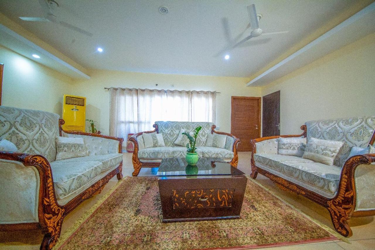 Golden Healing Journeys Homestay Rishīkesh Dış mekan fotoğraf