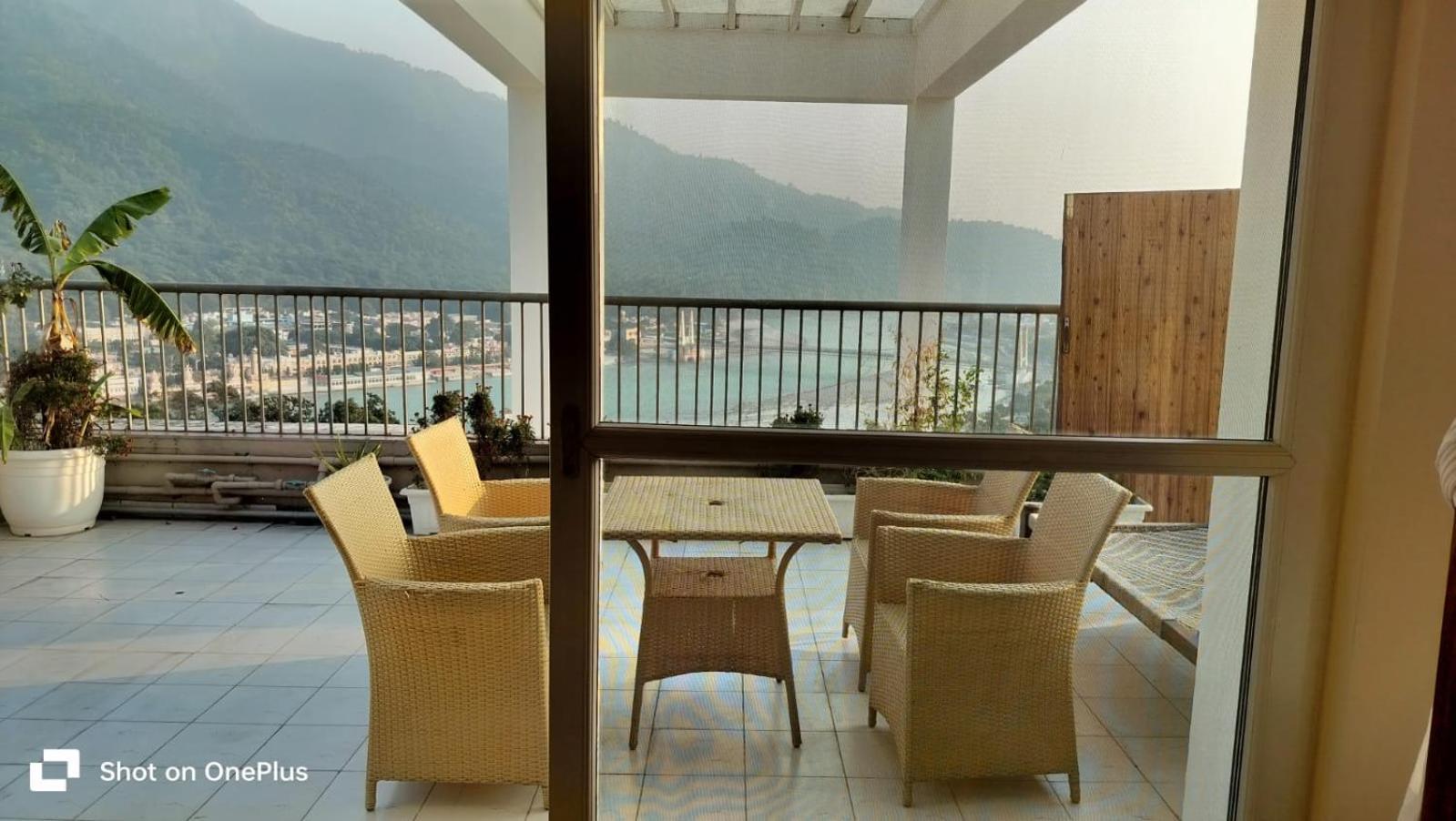 Golden Healing Journeys Homestay Rishīkesh Dış mekan fotoğraf